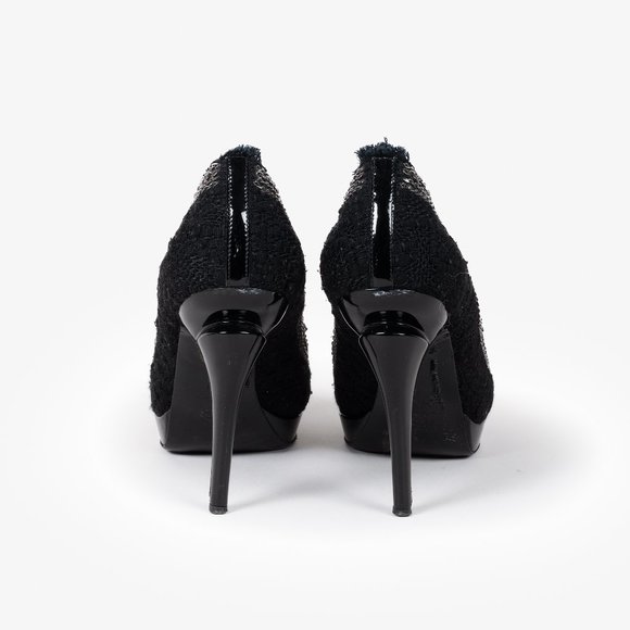 Chanel Tweed Cap-Toe CC Pumps - Picture 3 of 8